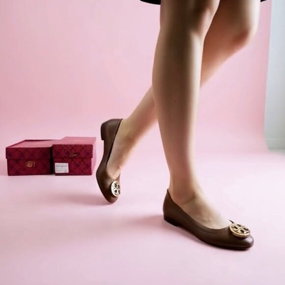 TORY BURCH Benton 2 Travel Leather Ballet Flats Royal Tan Gold Size 5.5